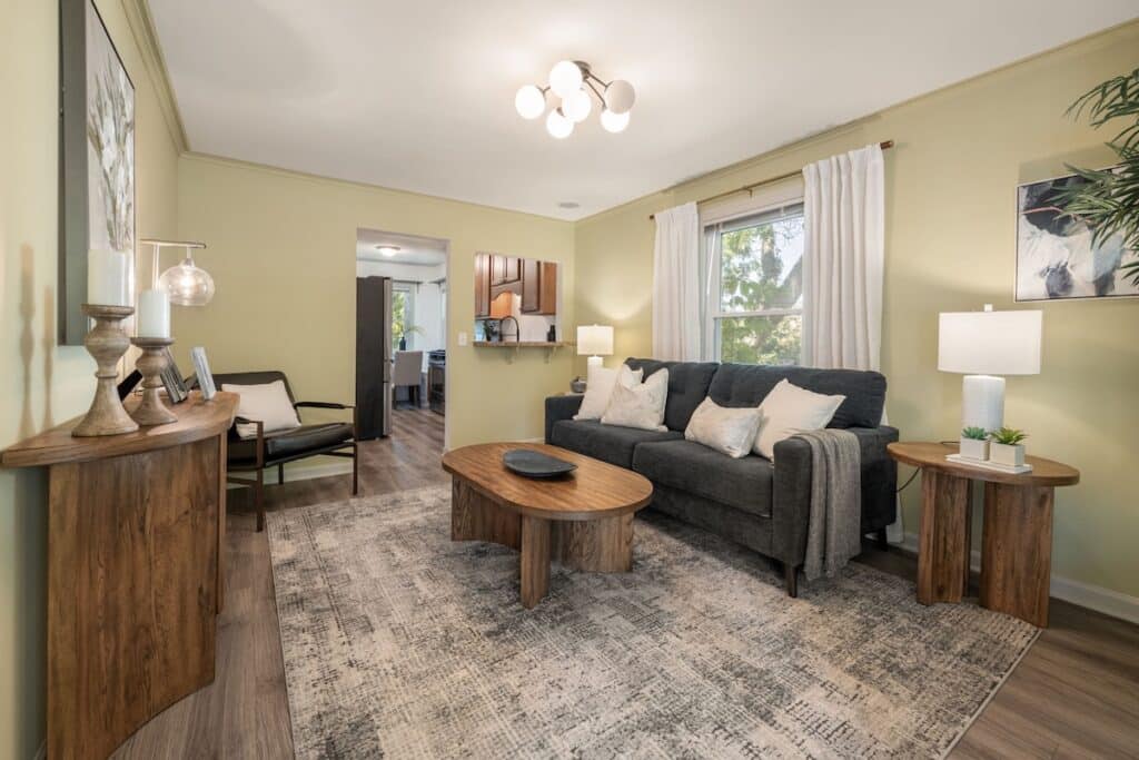 14-web-or-mls-1009-humboldt-ave