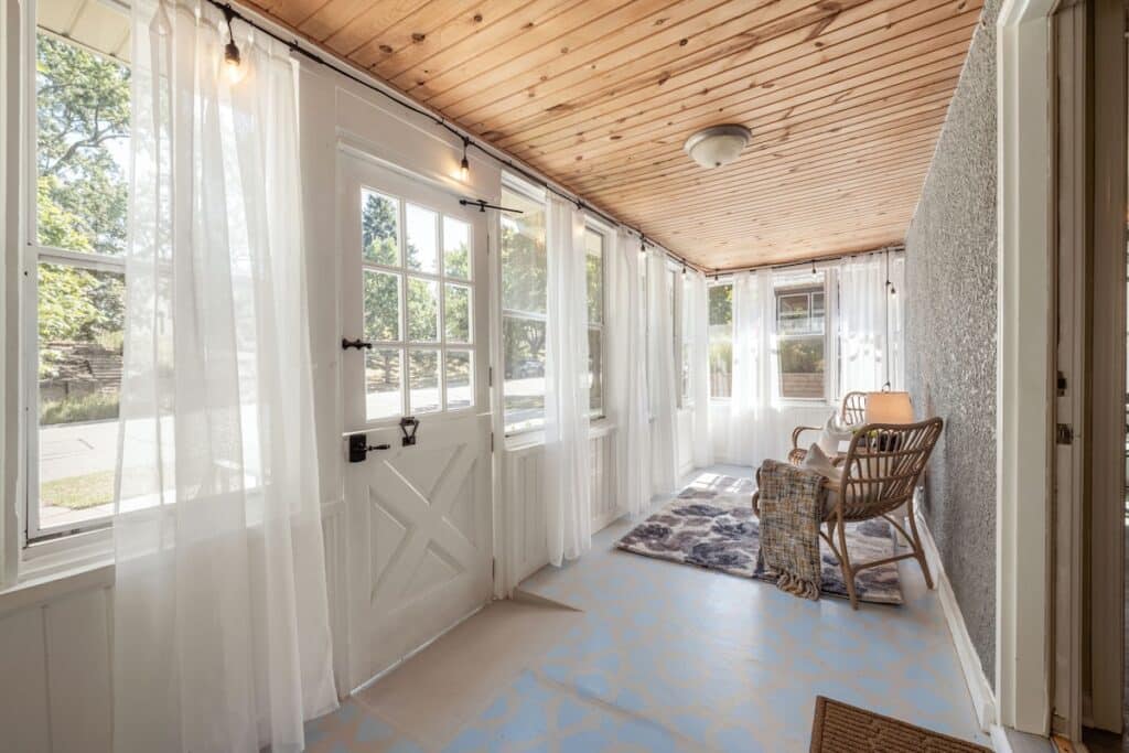 3-web-or-mls-1009-humboldt-ave
