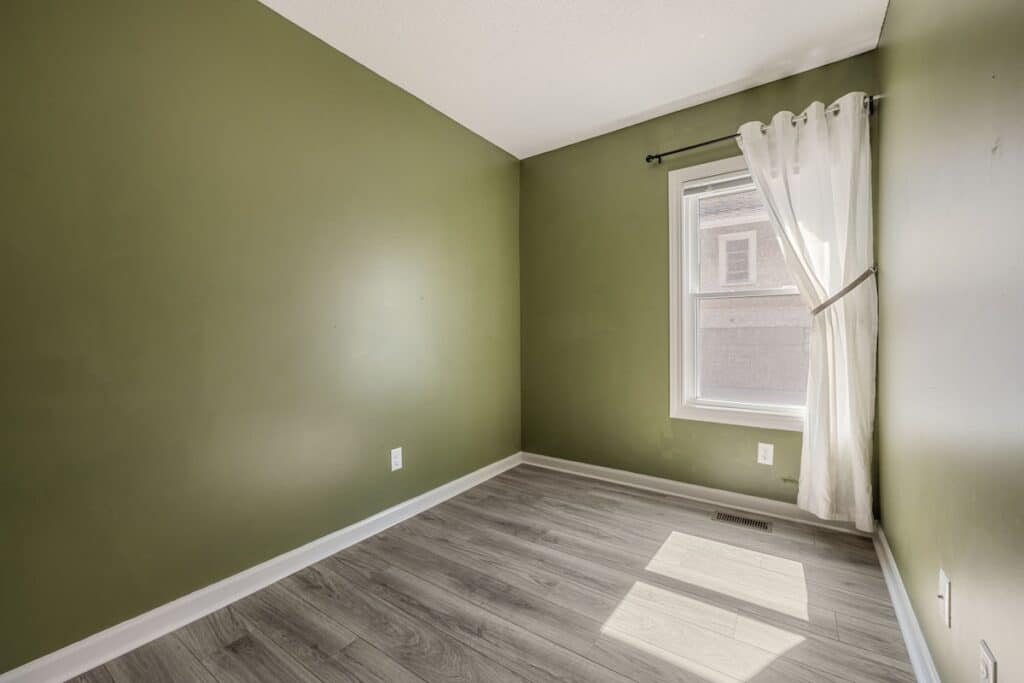 31-web-or-mls-1009-humboldt-ave